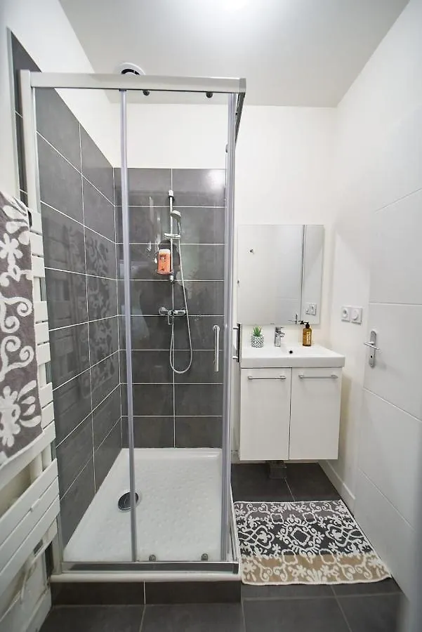 Studio Cosy Valmy- Vaise- Center Of Lyon 0*,  France